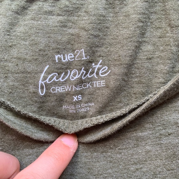 Green T-Shirt - Picture 4 of 4